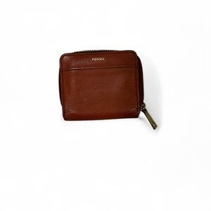 Fossil Tan Leather Zip Wallet